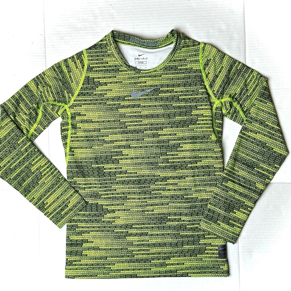 Nike PRO Dri-Fit‎ Fitted Warm Long Sleeve Top Shirt Volt 702 Boys Size XL Green